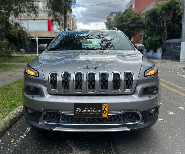 JEEP CHEROKEE LIMITED 2015